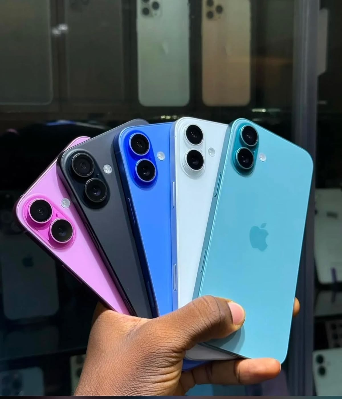 iPhone 16