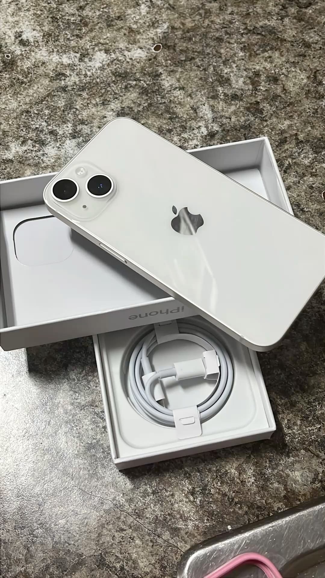 iPhone 14